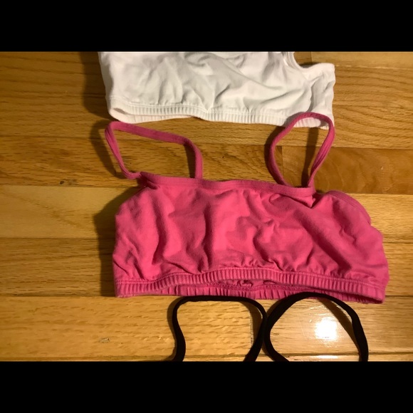 Bras - Picture 2 of 3